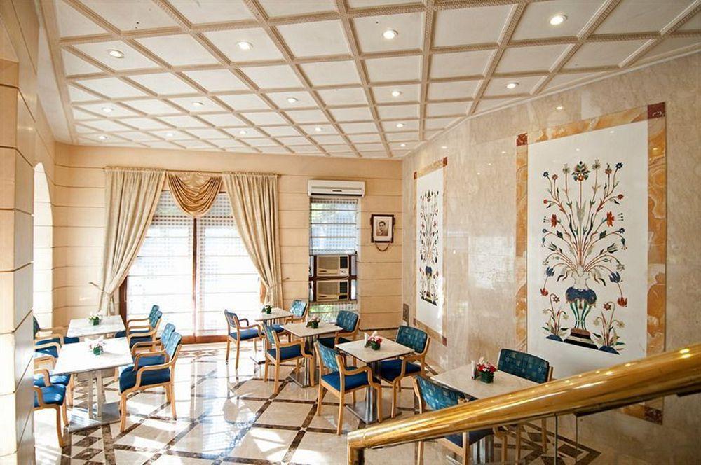 Residency 3* Mumbai